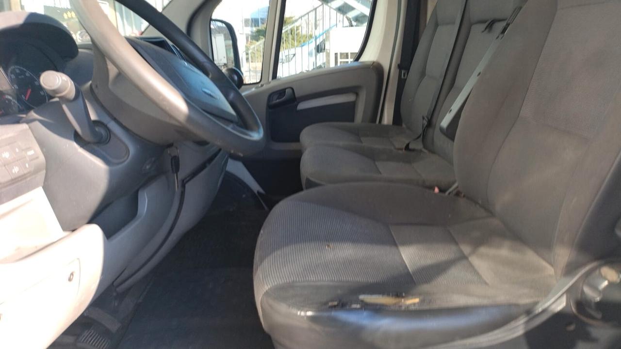 Peugeot Boxer 330 2.2 HDi/120CV PC-TN Furgone