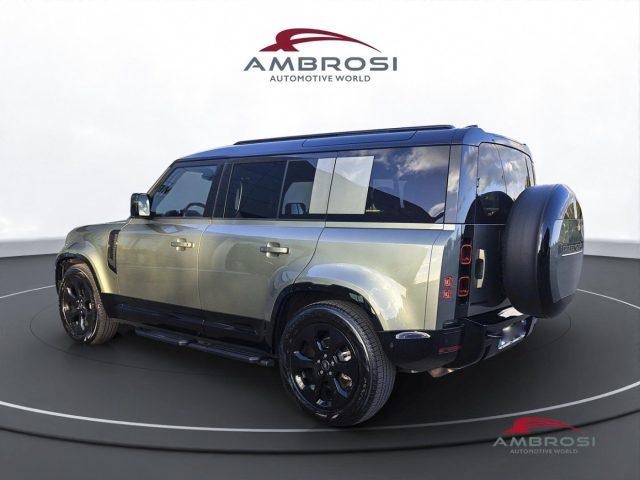 LAND ROVER Defender 3.0 SWB X-DYNAMIC SE