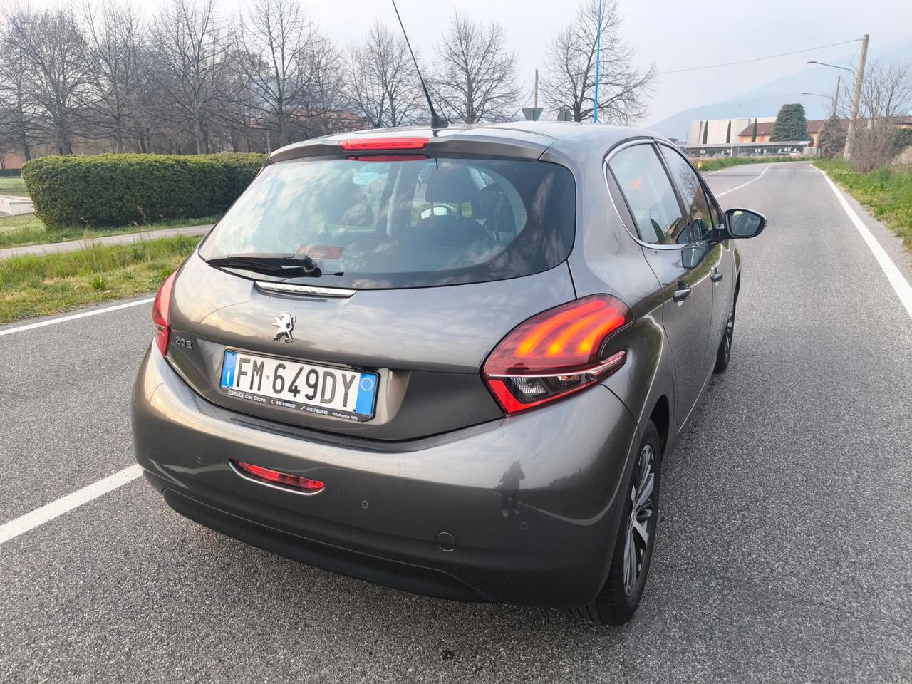 PEUGEOT 208 1,6 BLUE HDI- ALLURE-OK NEOPATENTATI- EURO 6