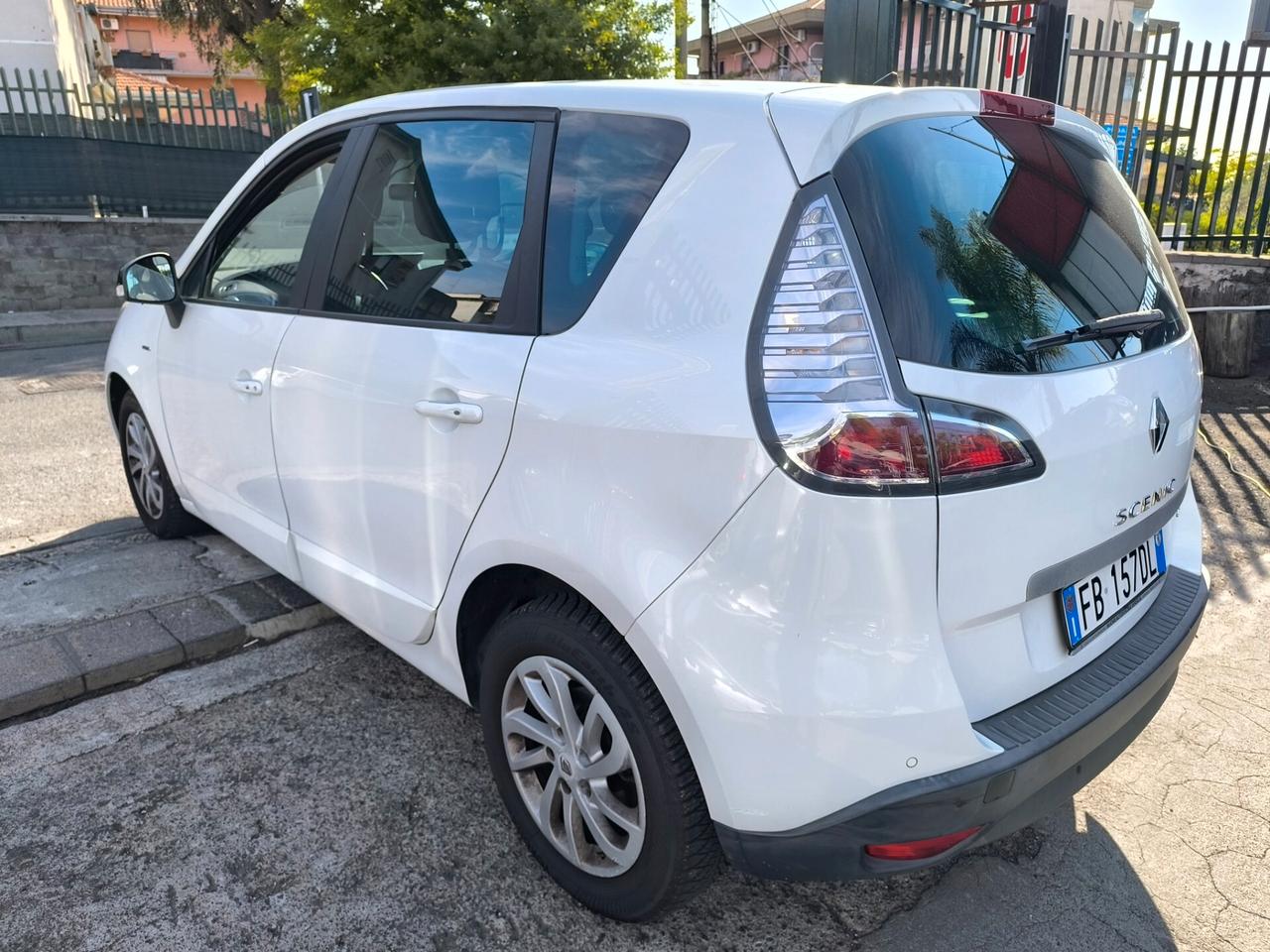 Renault Scenic Scénic 1.5 dCi 110CV EDC Bose