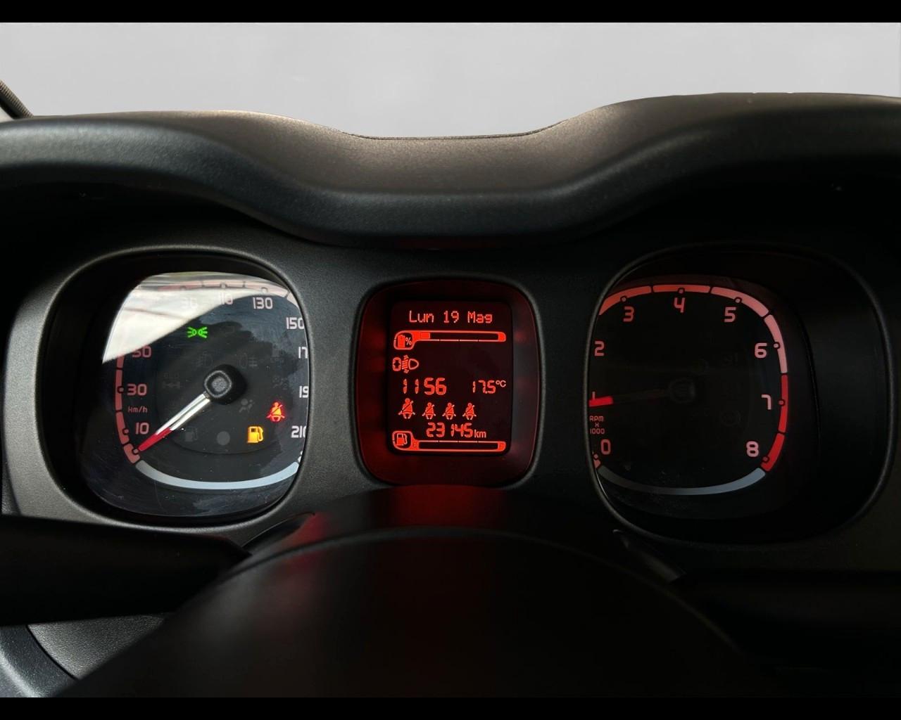 FIAT Panda III 2021 Cross - Panda 1.0 firefly hybrid Cross s&s 70cv 5p.ti
