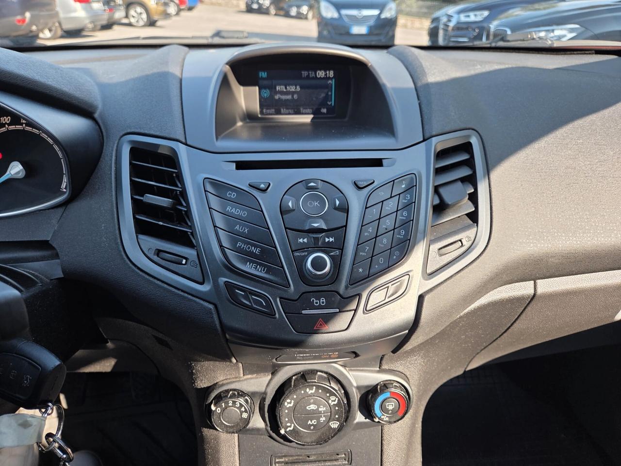 Ford Fiesta 1.4 5 porte Bz.- GPL Business *NEOPATENTATI*