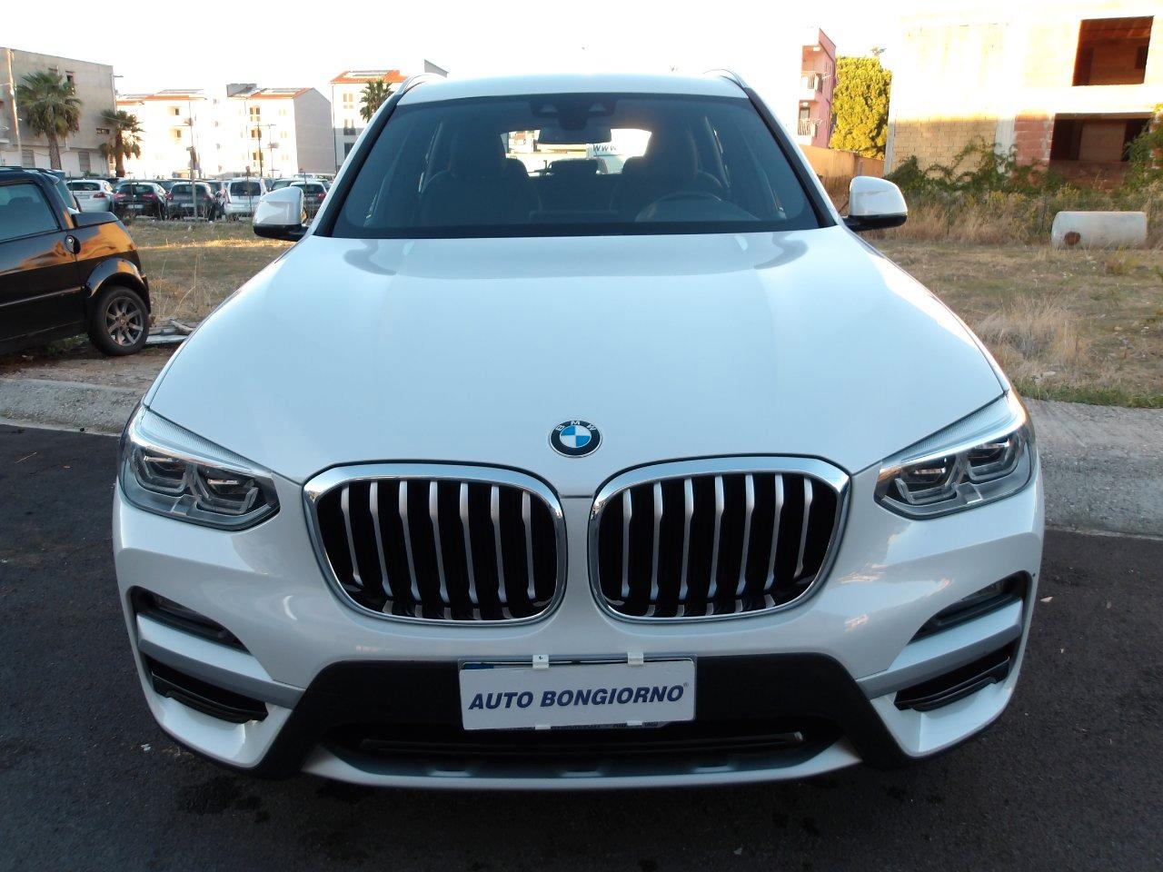BMW X3 xdrive20d mhev 48V xLine auto