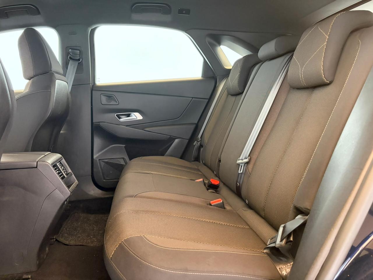 DS 7 Crossback 1.5 Business 130cv auto - IVA ESPOSTA