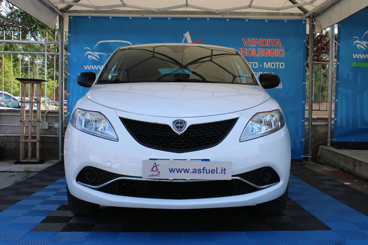 Lancia Ypsilon 1.2 69 CV 5 porte S&S Gold