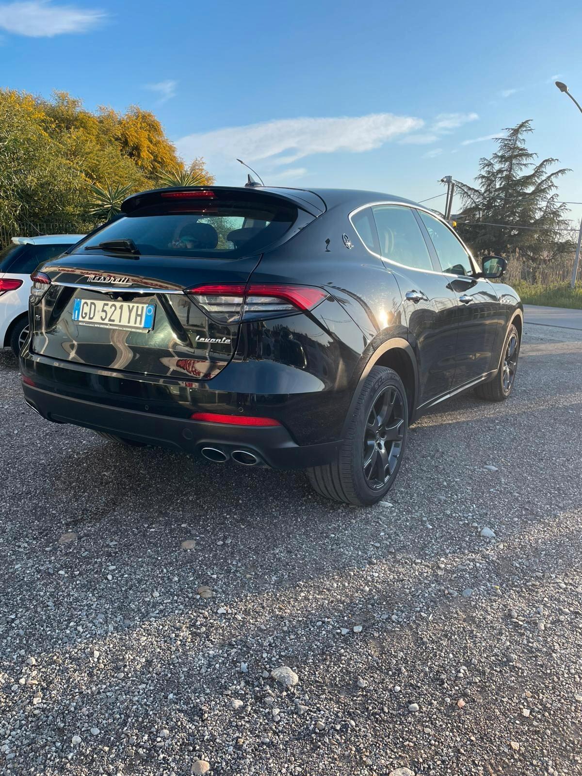 Maserati Levante V6 AWD Granlusso