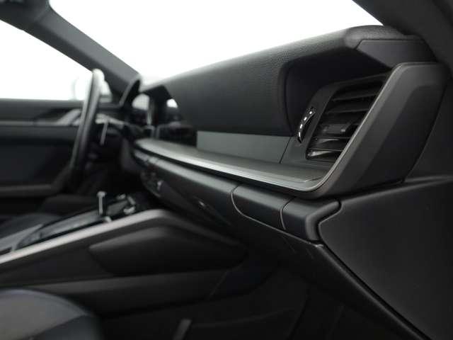 Porsche 992 coupe 3.0 carrera 4s auto