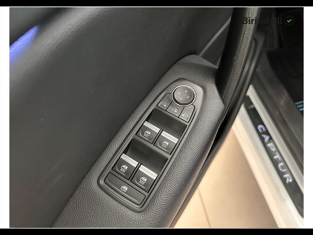 RENAULT Captur 2ª serie - Captur Plug-in Hybrid E-Tech 160 CV Intens