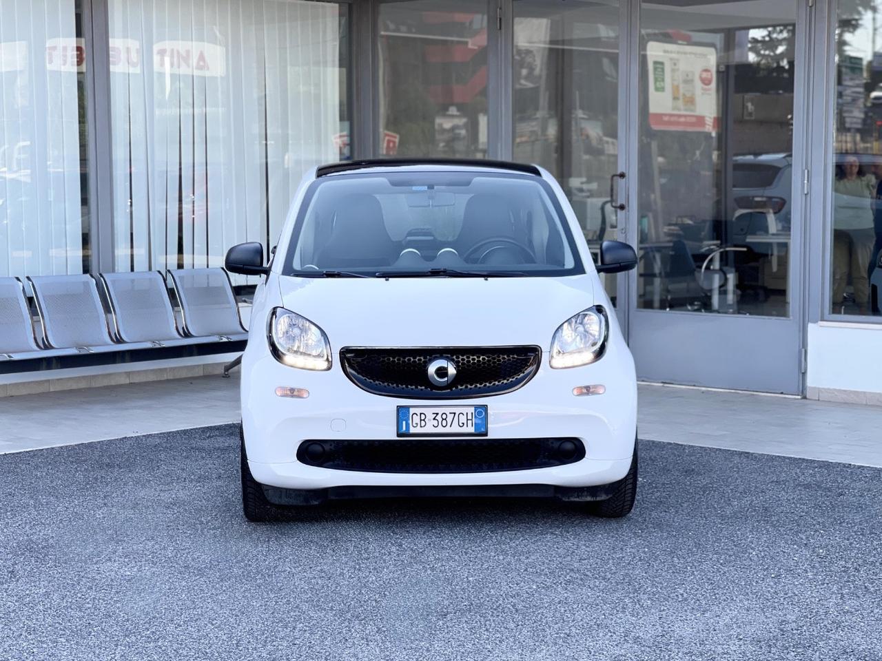 Smart ForTwo 1.0 Benzina 71CV E6 Neo - 2016