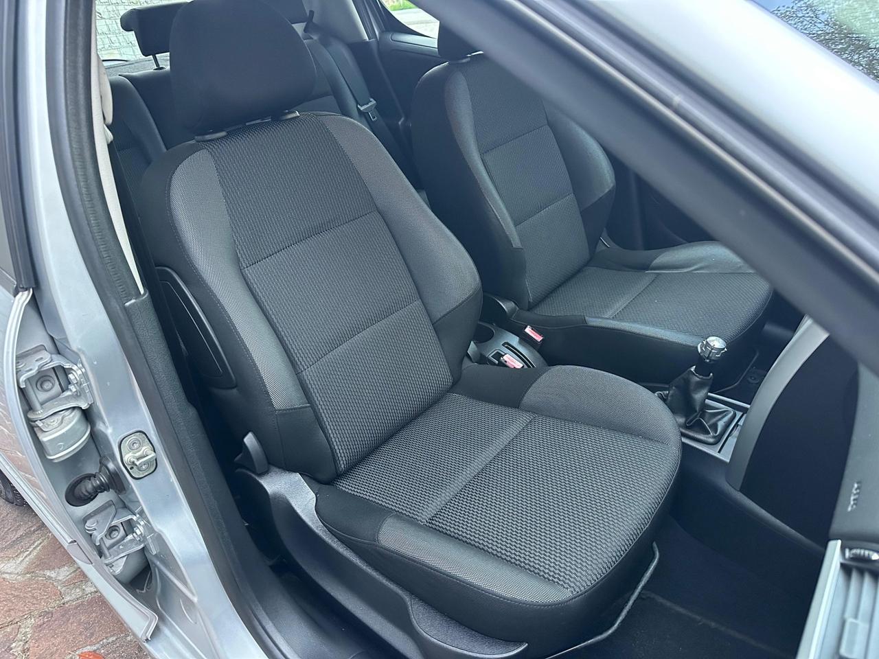 Peugeot 207 Plus 1.4 HDi 70CV 5 porte