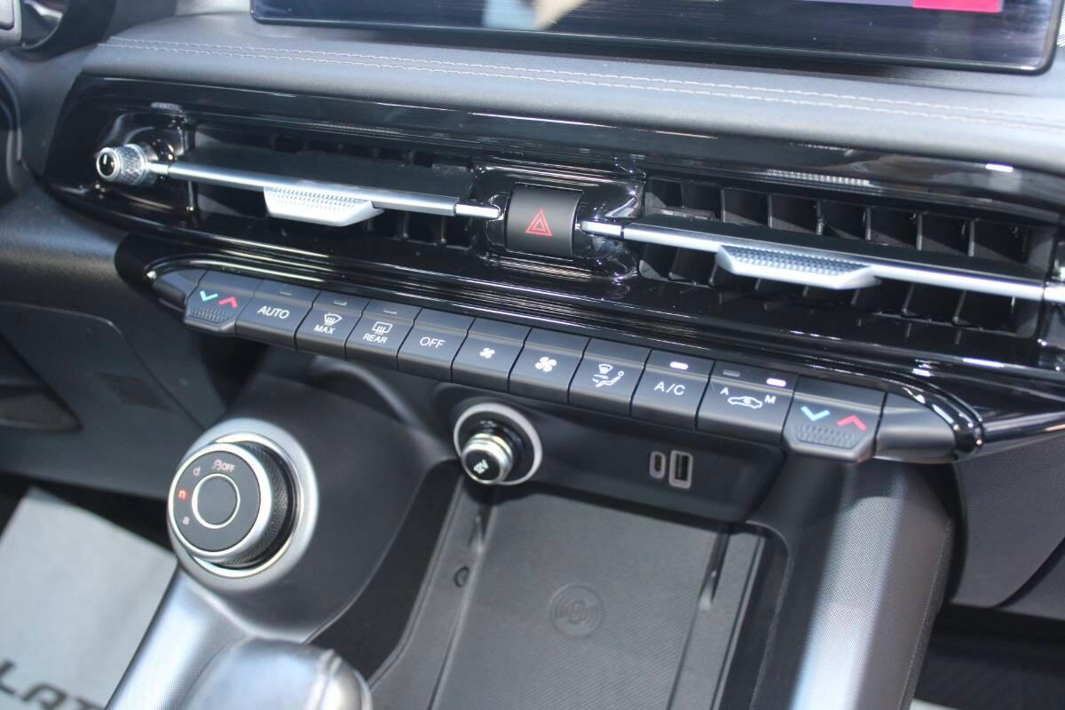 Alfa Romeo Tonale 1.5 hybrid Ti 160cv tct7 Con TELECAMERA POSTERIORE