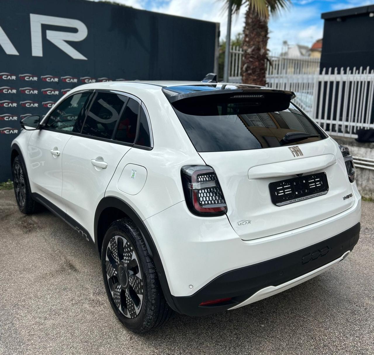 Fiat 600 Hybrid 110 CV DCT MHEV La Prima