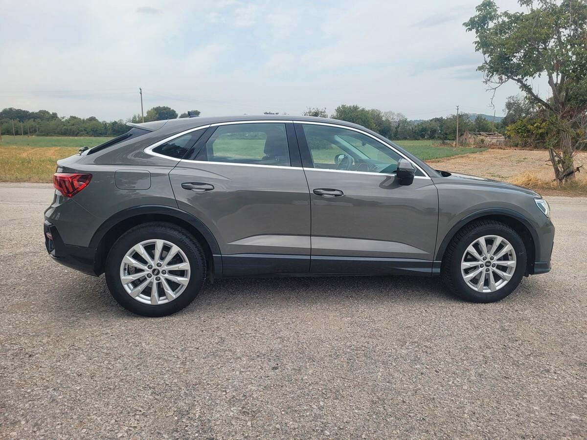 Audi Q3 SPB 35 TDI S tronic Business Plus