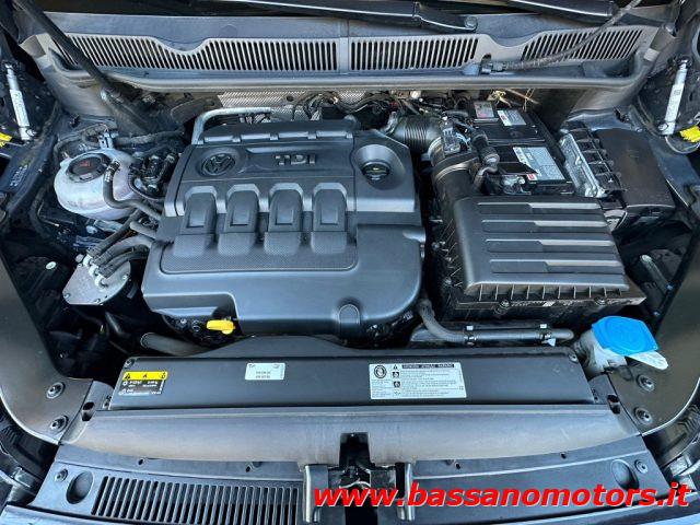 VOLKSWAGEN Touran 1.6 TDI 115 CV SCR DSG Comfortline BMT IN ARRIVO