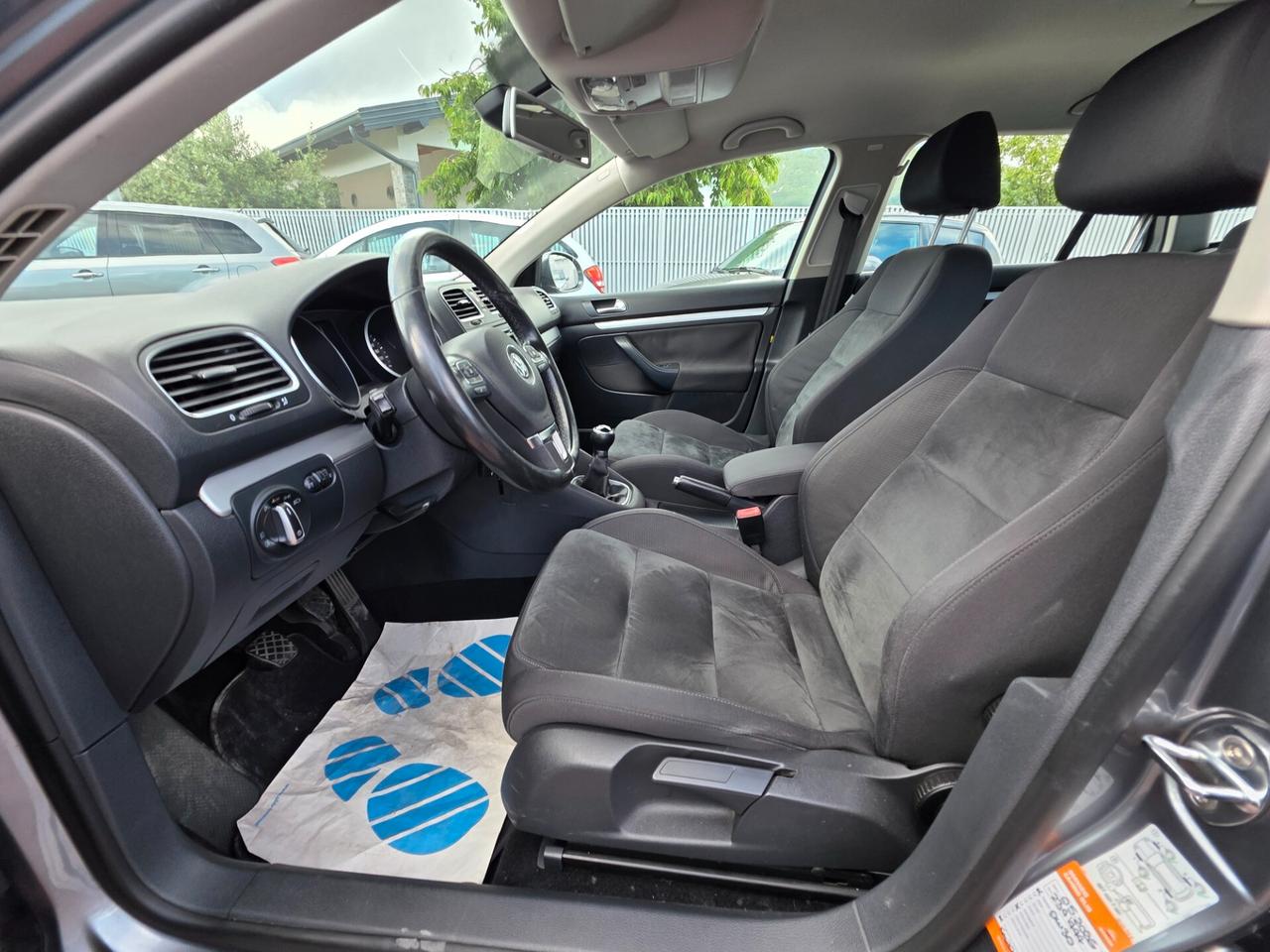Volkswagen Golf Variant 2.0 TDI 140CV perfetta e garantita
