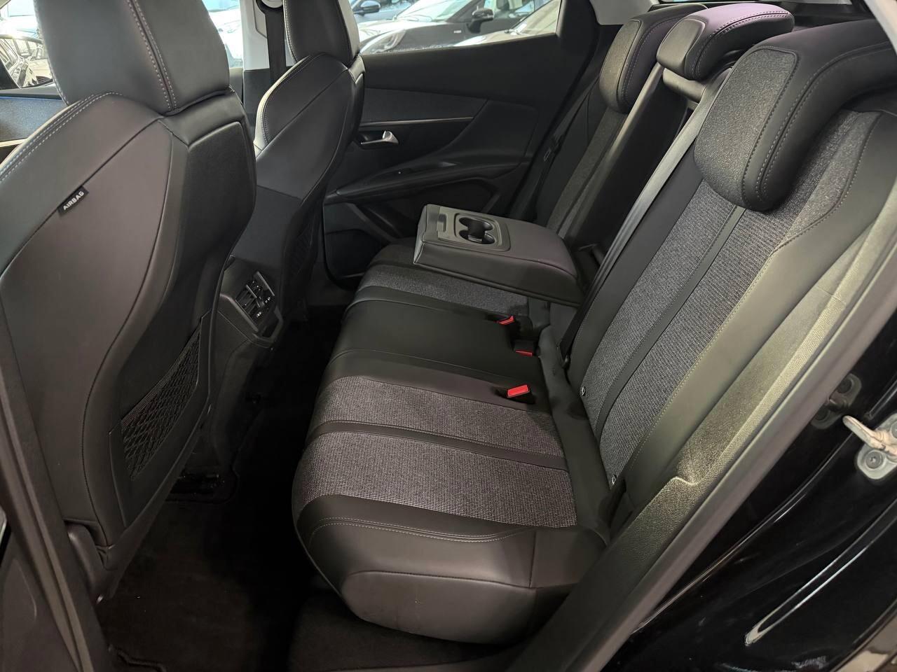 Peugeot 3008 2020 130 EAT8 Allure Tagliandi Peugeot