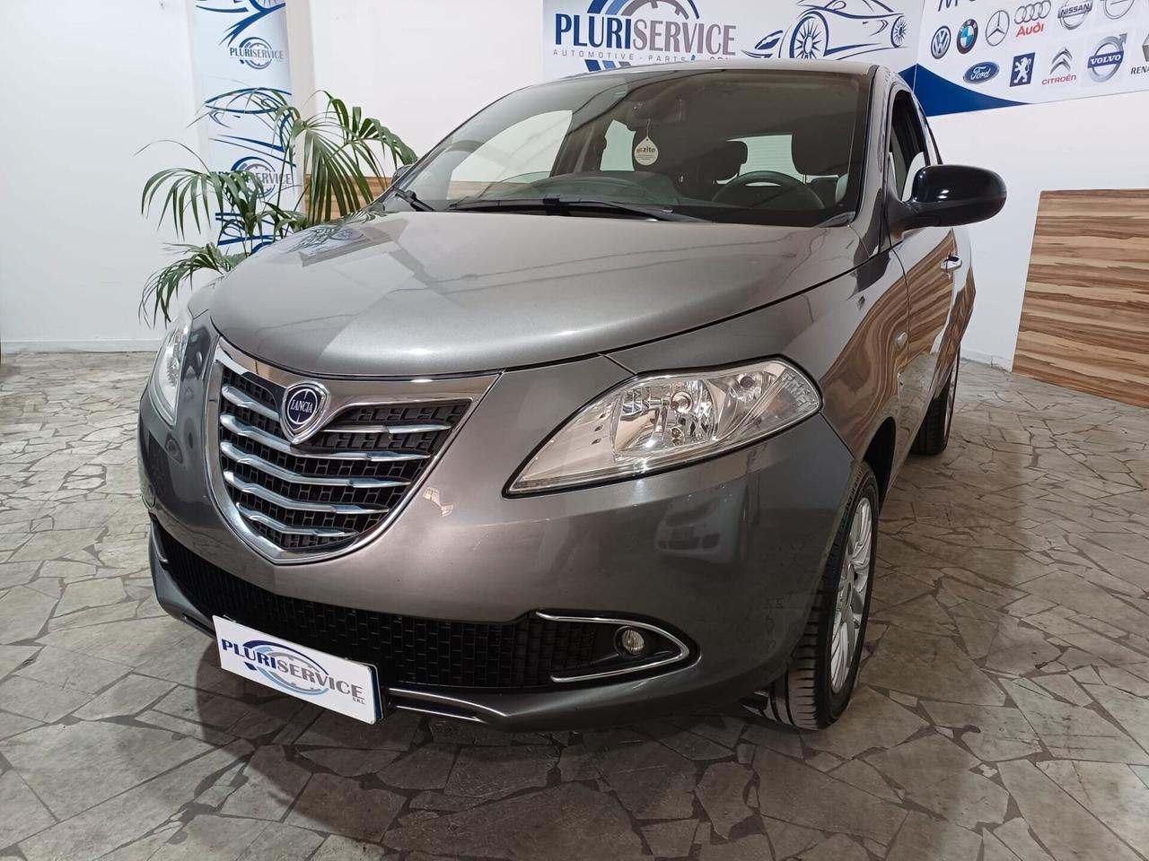Lancia Ypsilon Benzina 0.9 twinair Metano - 2014