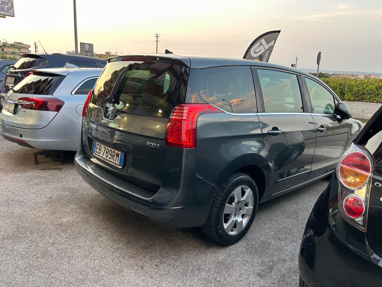 Peugeot 5008 1.6 HDi 110CV Premium