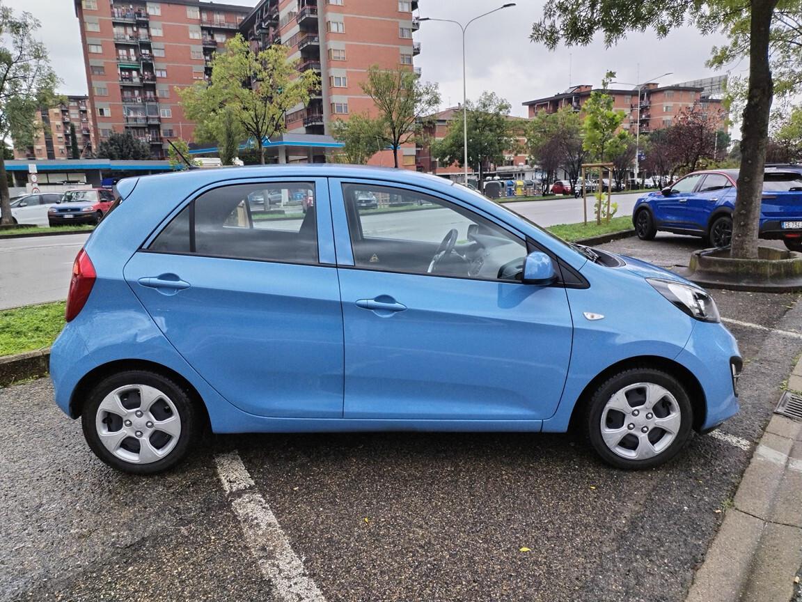 Kia Picanto 1.0 12V 5 p soli 12000km 9/2014