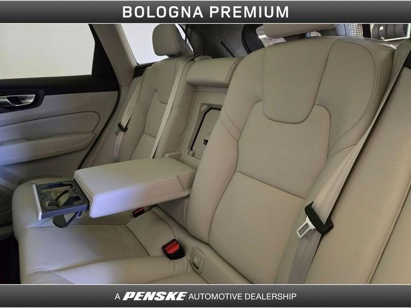 Volvo XC60 XC60 B4 (d) AWD Geartronic Inscription