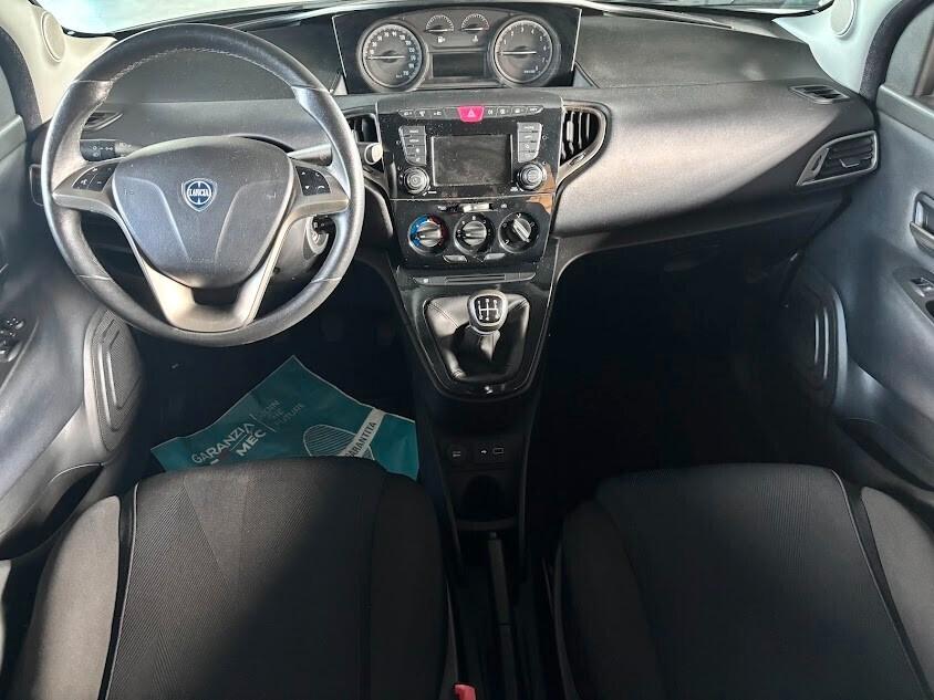 Lancia Ypsilon 1.2 69 CV 58.000KM NEOPATENTATI