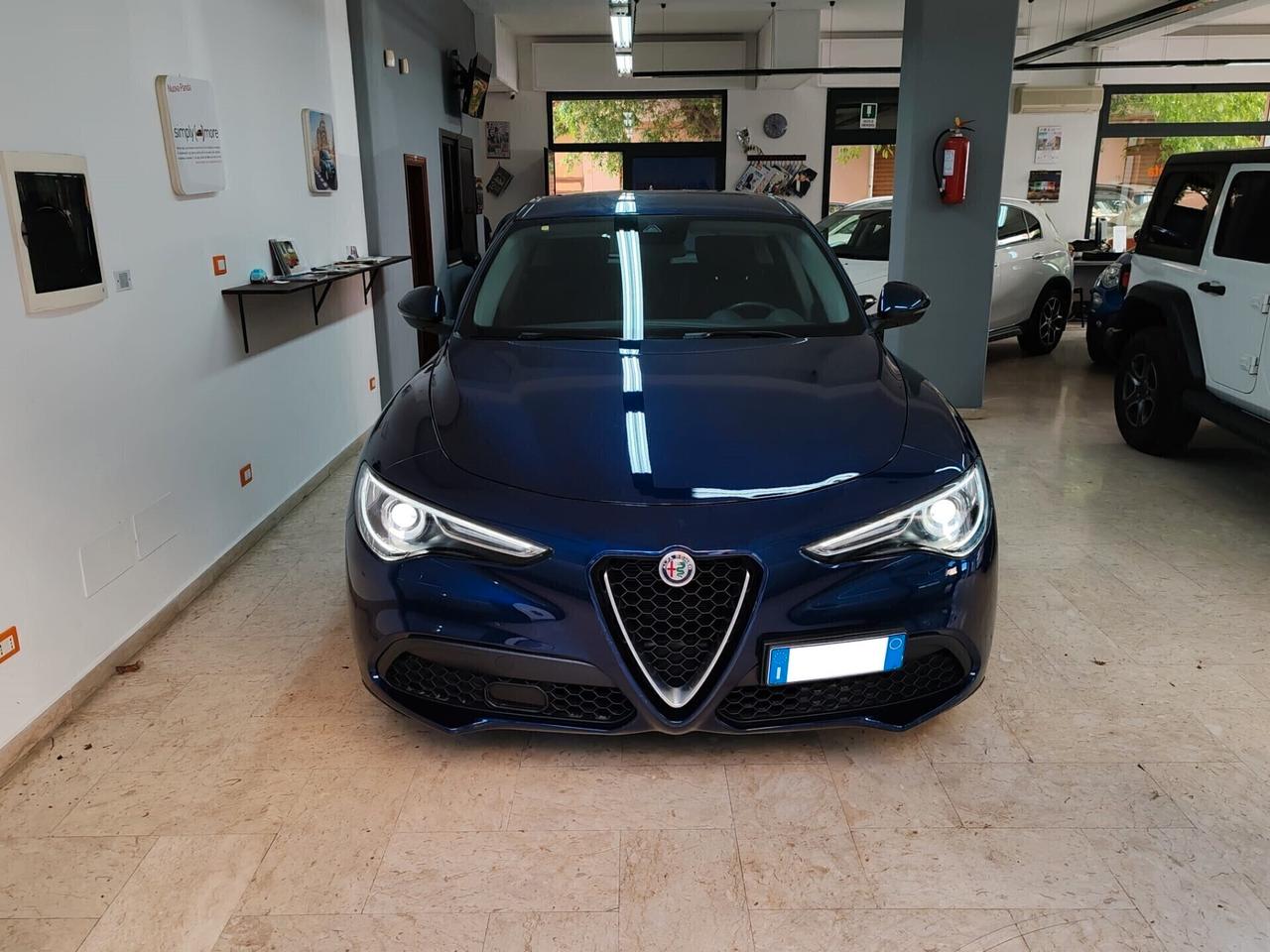 Alfa Romeo Stelvio 2.2 Turbodiesel 190 CV AT8 RWD Business