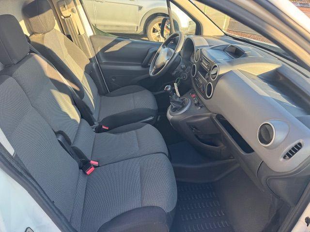 PEUGEOT Partner 1.6 bluehdi 100cv L1 Prem.(comf.)3p.ti E6 partner 1.6 bluehdi 100cv L1 Prem.(comf.)3p.ti E6
