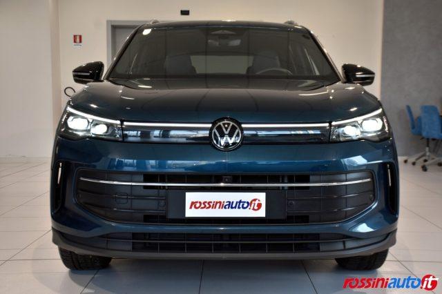 VOLKSWAGEN Tiguan 2.0 TDI 150 CV DSG EDITION PLUS + R18 + GANCIO TRA