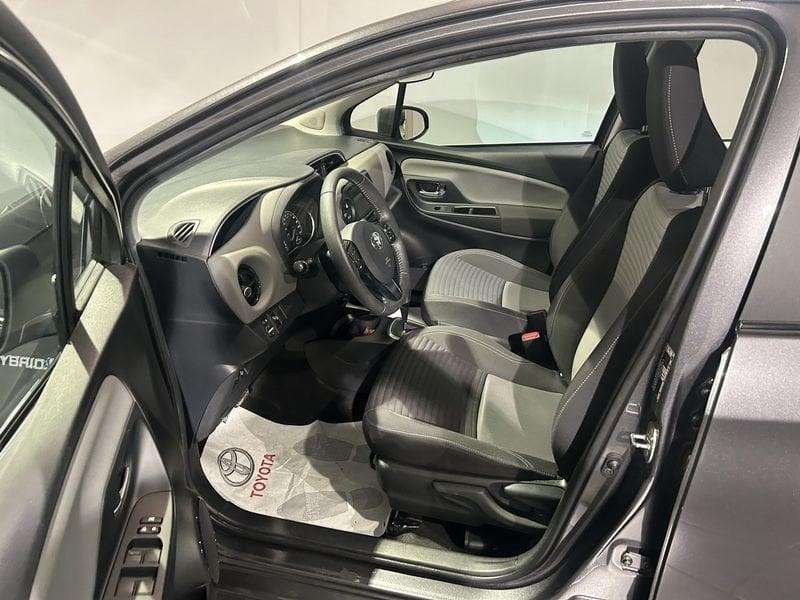 Toyota Yaris 1.5 Hybrid 5 porte Active AREA C FREE + CERCHI IN LEGA + CAR PLAY