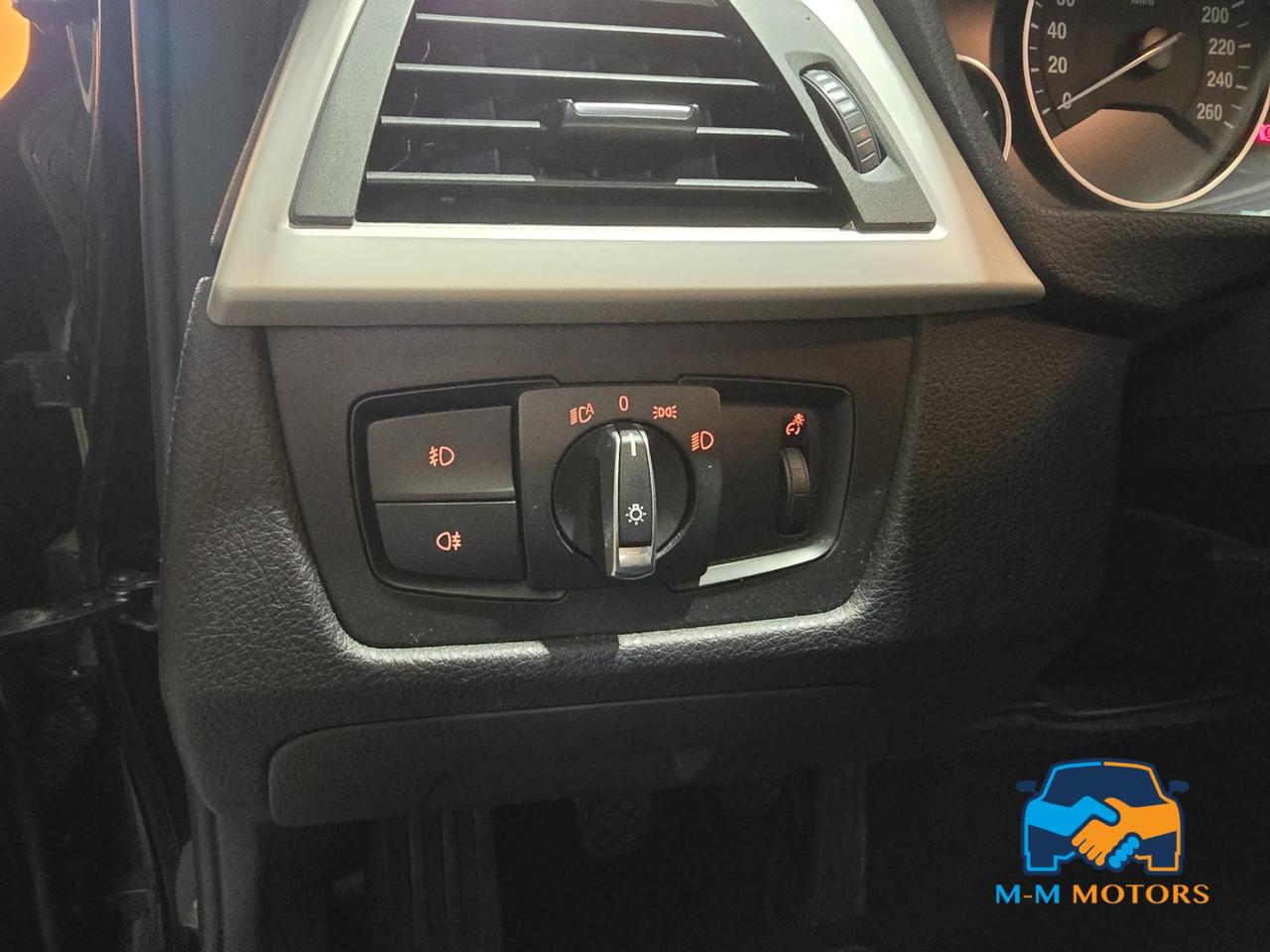 BMW Serie 3 Touring 318d Touring xdrive Business Advantage