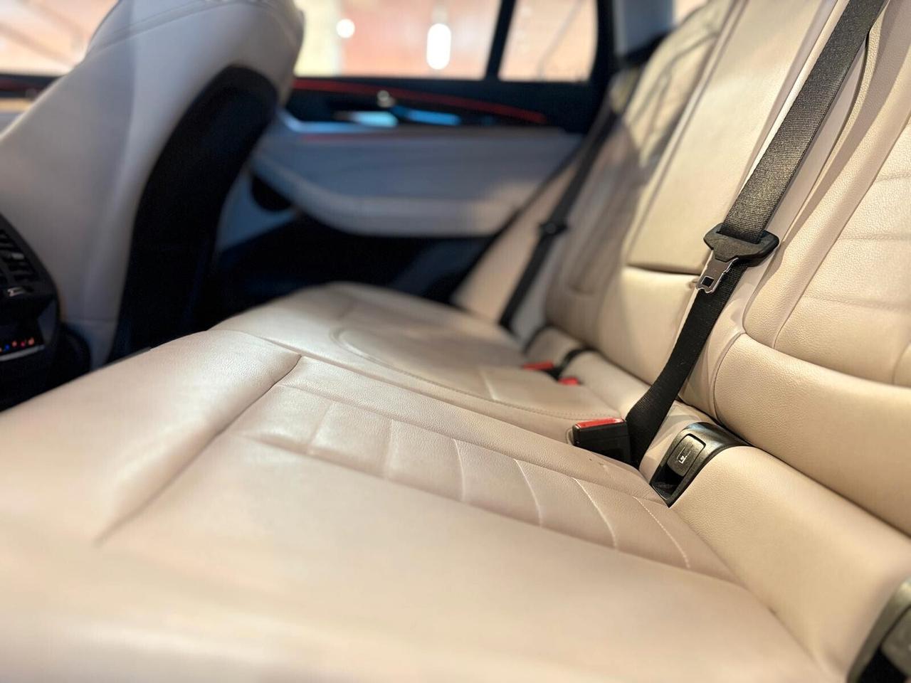 Bmw X3 xDrive30d LUXURY 249 CV Aut.