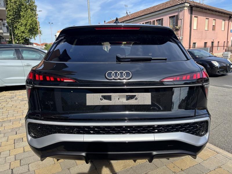 Audi Q3 1.5 tfsi mhev S line edition 150cv s-tronic FULL LED-TETTO-19"