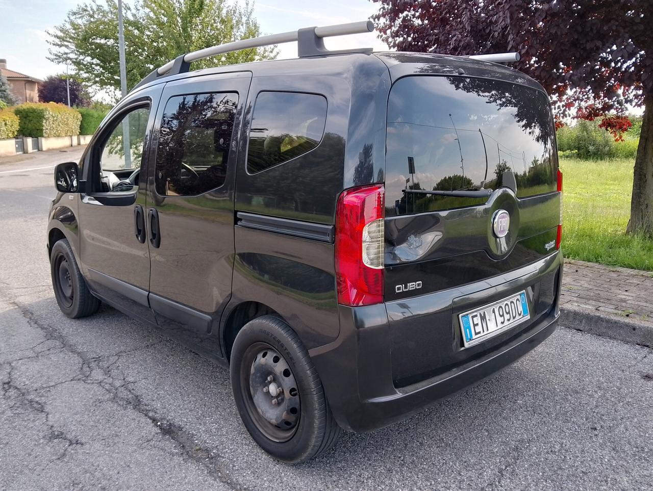 Fiat Qubo 1.4 cc metano perfetto stato tutti tagliandi certificati