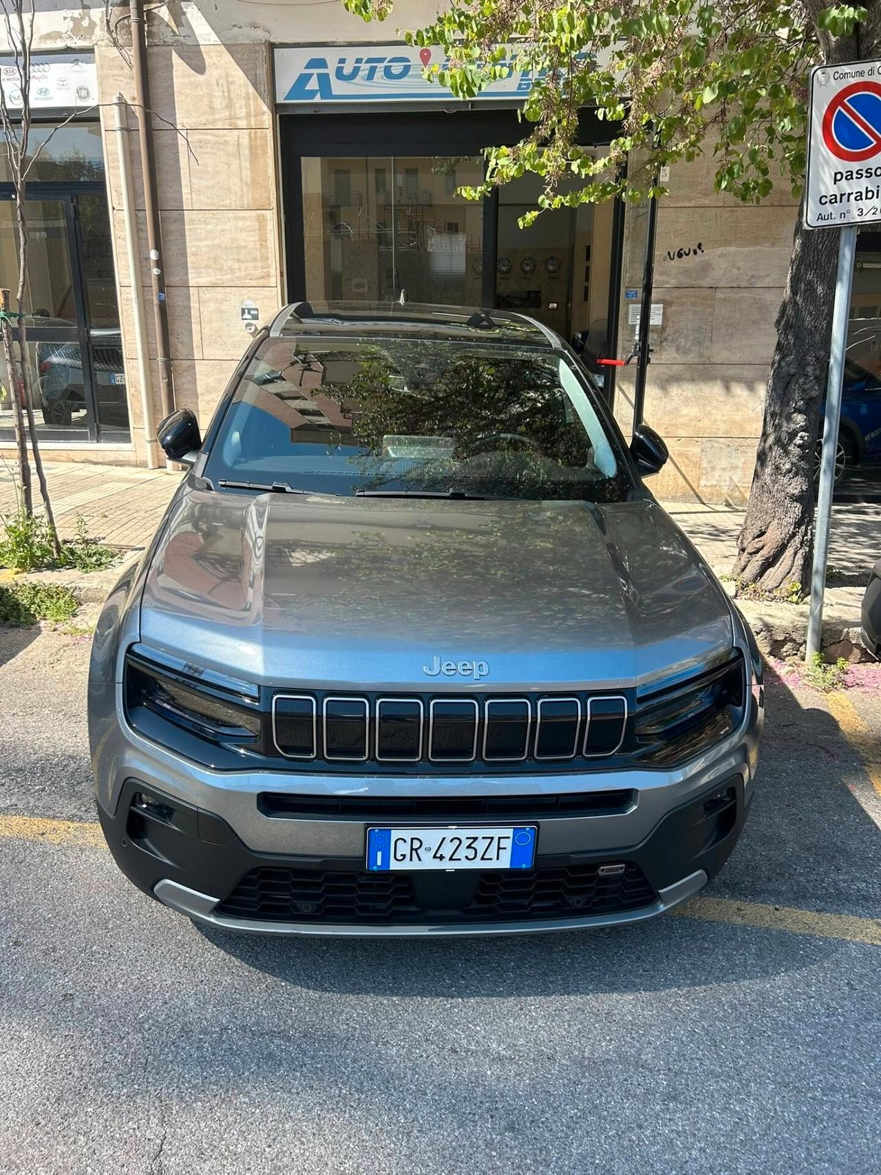 Jeep Avenger 1.2 Turbo 100 CV Summit full optional