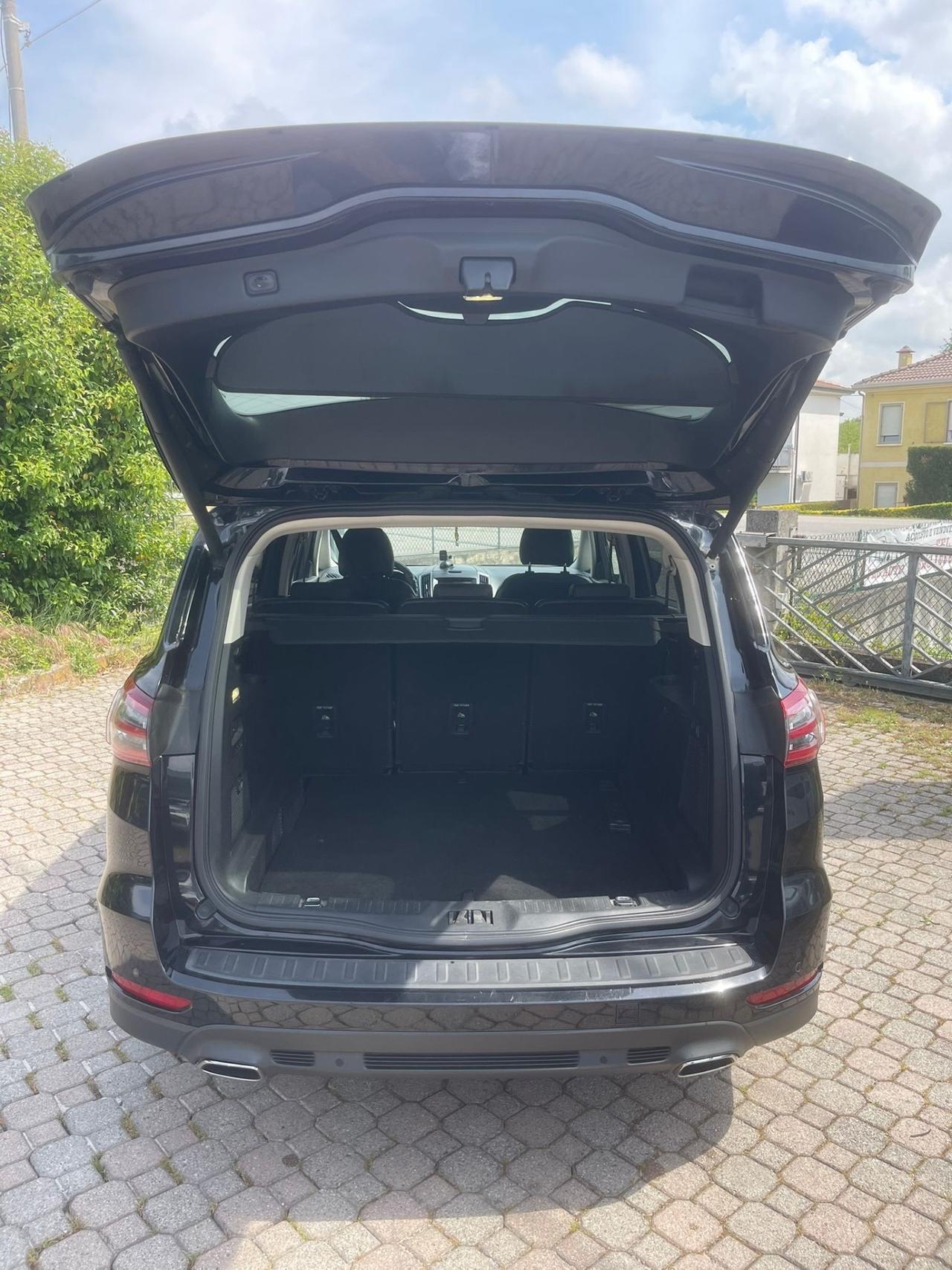 Ford S-Max 2.0 TDCi 180CV S&S Powershift AWD Titanium Business