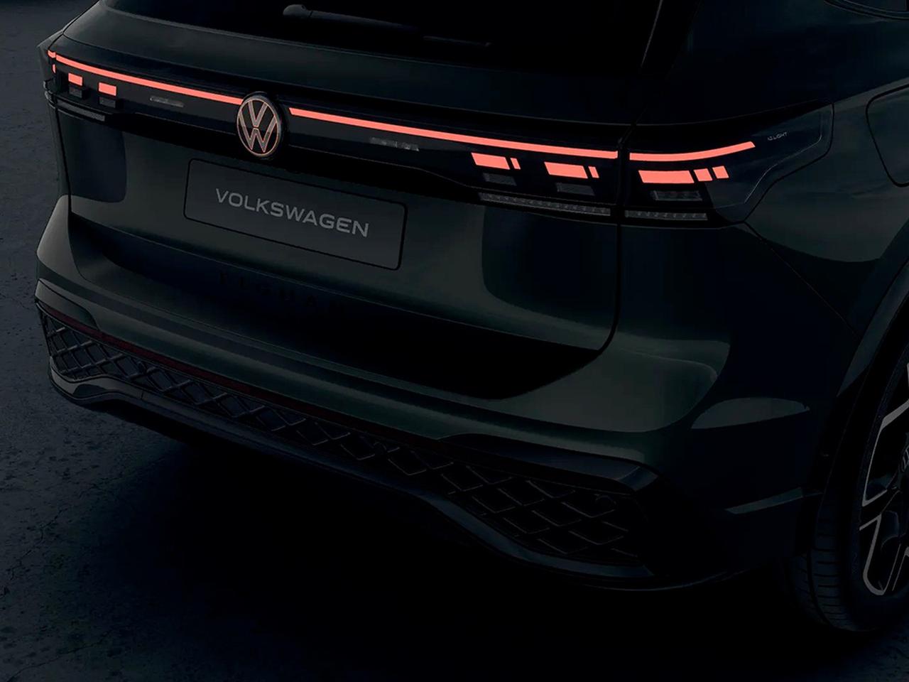 Volkswagen Tiguan 1.5 etsi r-line plus 150cv dsg