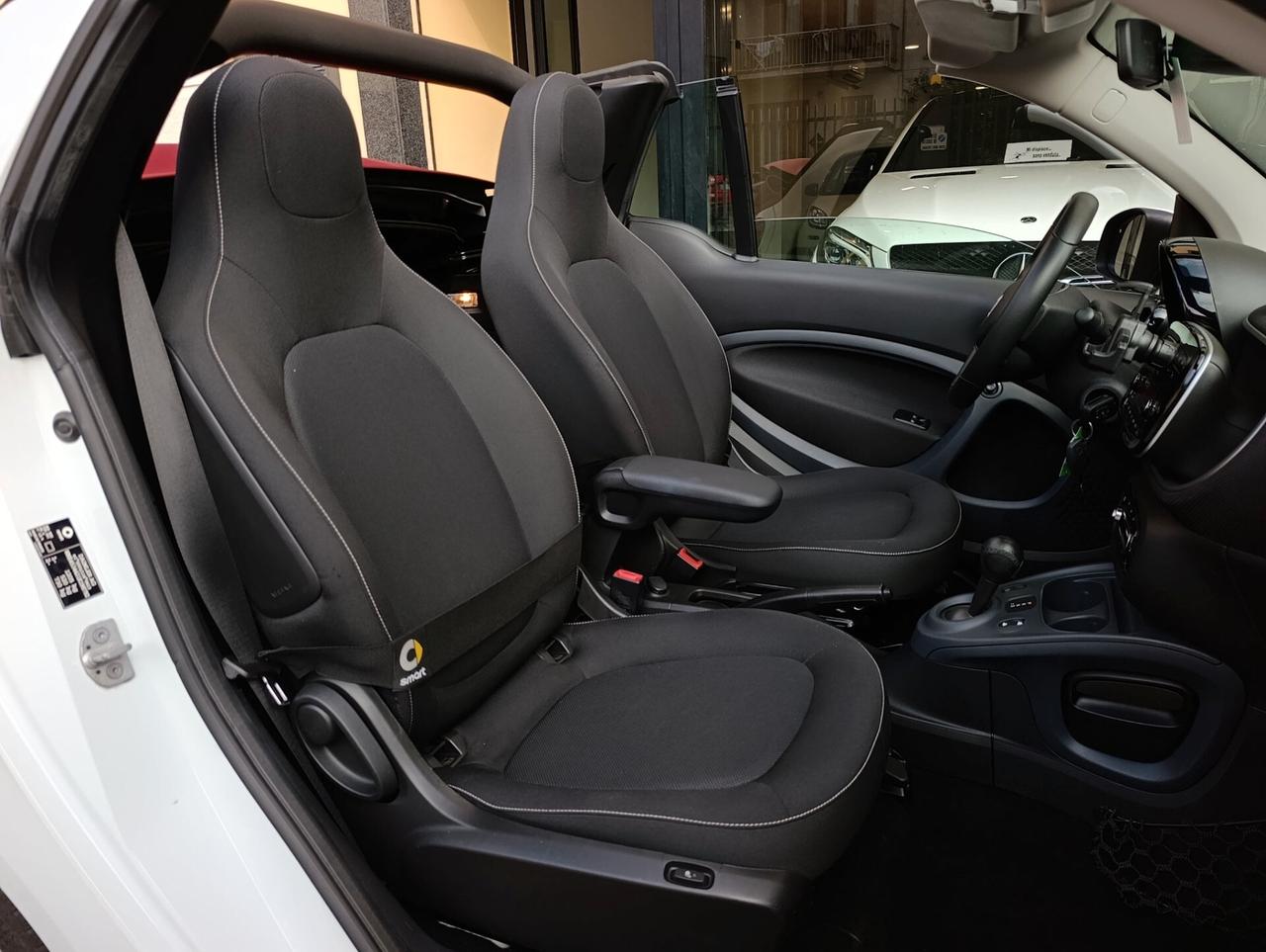 Smart ForTwo 70 1.0 twinamic cabrio Capote Rossa
