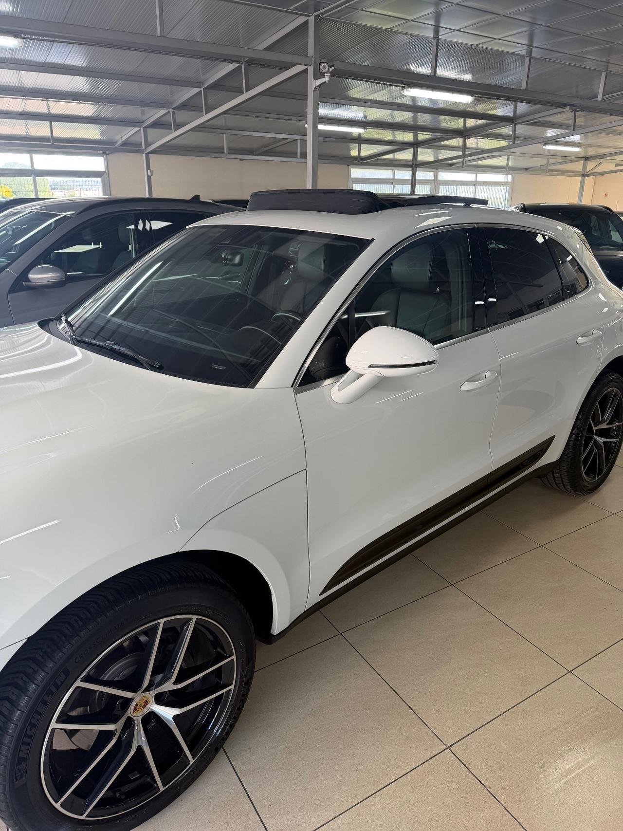 Porsche Macan 2.0 T 265CV KM 55.000