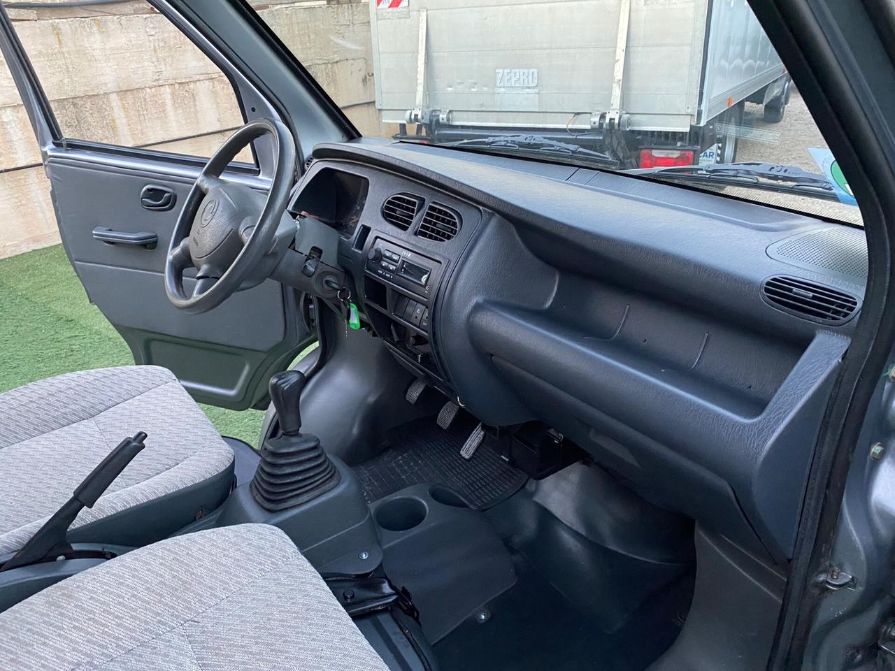 Giotti Victoria Altro Mini Truck K02 Doppia Cabina