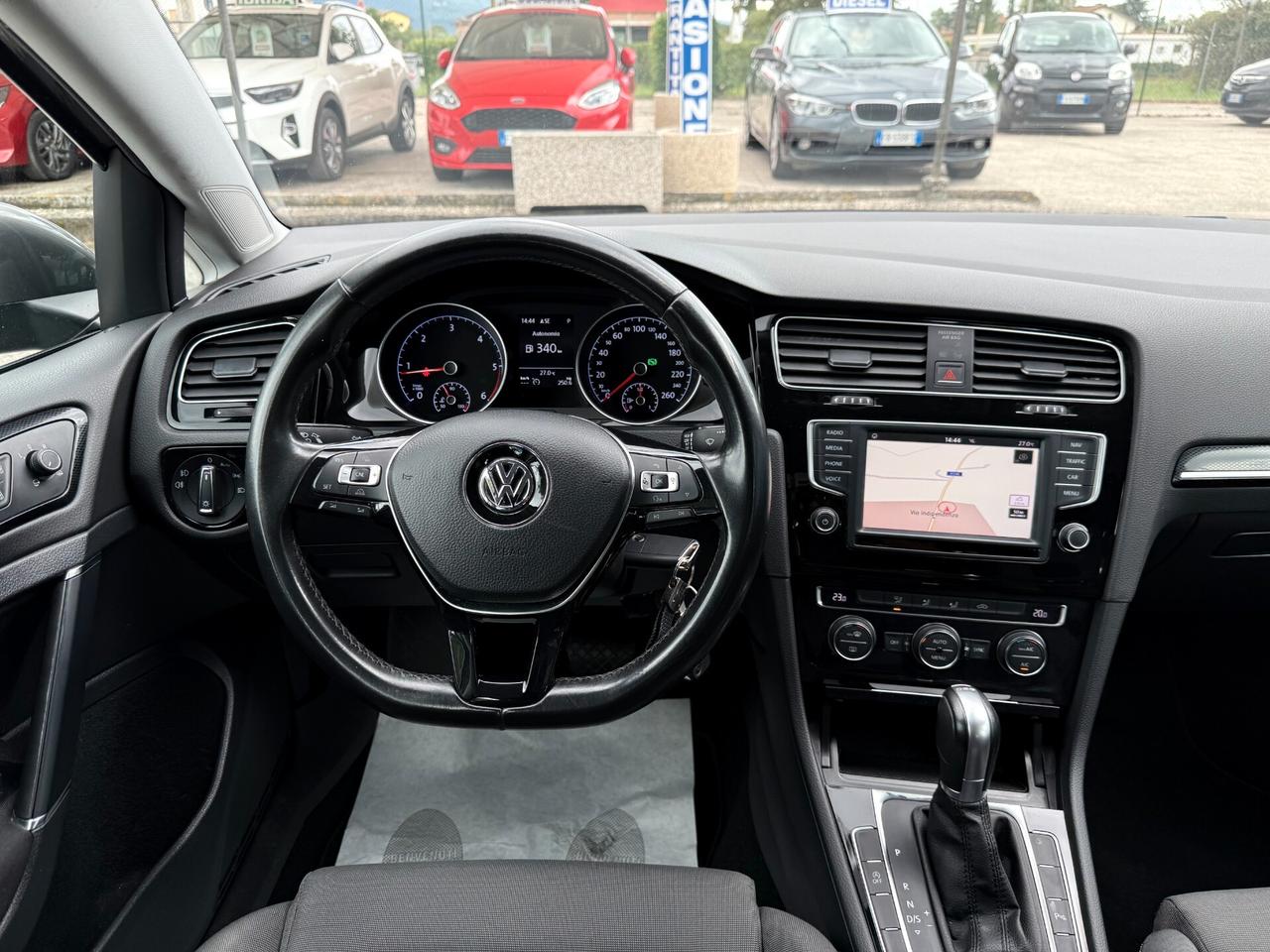 " DA VETRINA " Volkswagen Golf 1.6 TDI DSG Highline