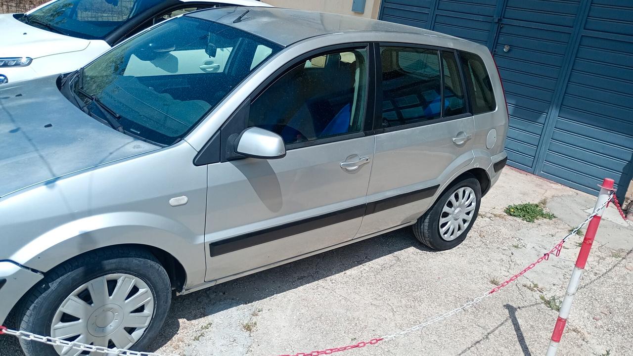 Ford Fusion 1.4 TDCi 5p. Leather