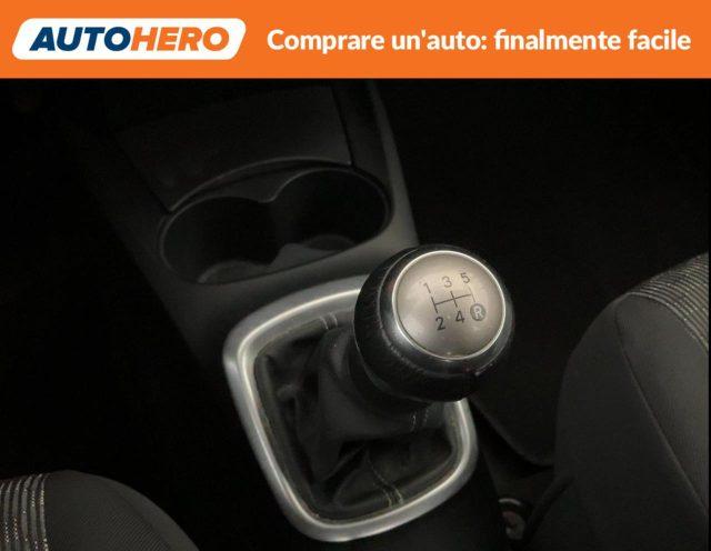 TOYOTA Yaris 1.0 5 porte Active