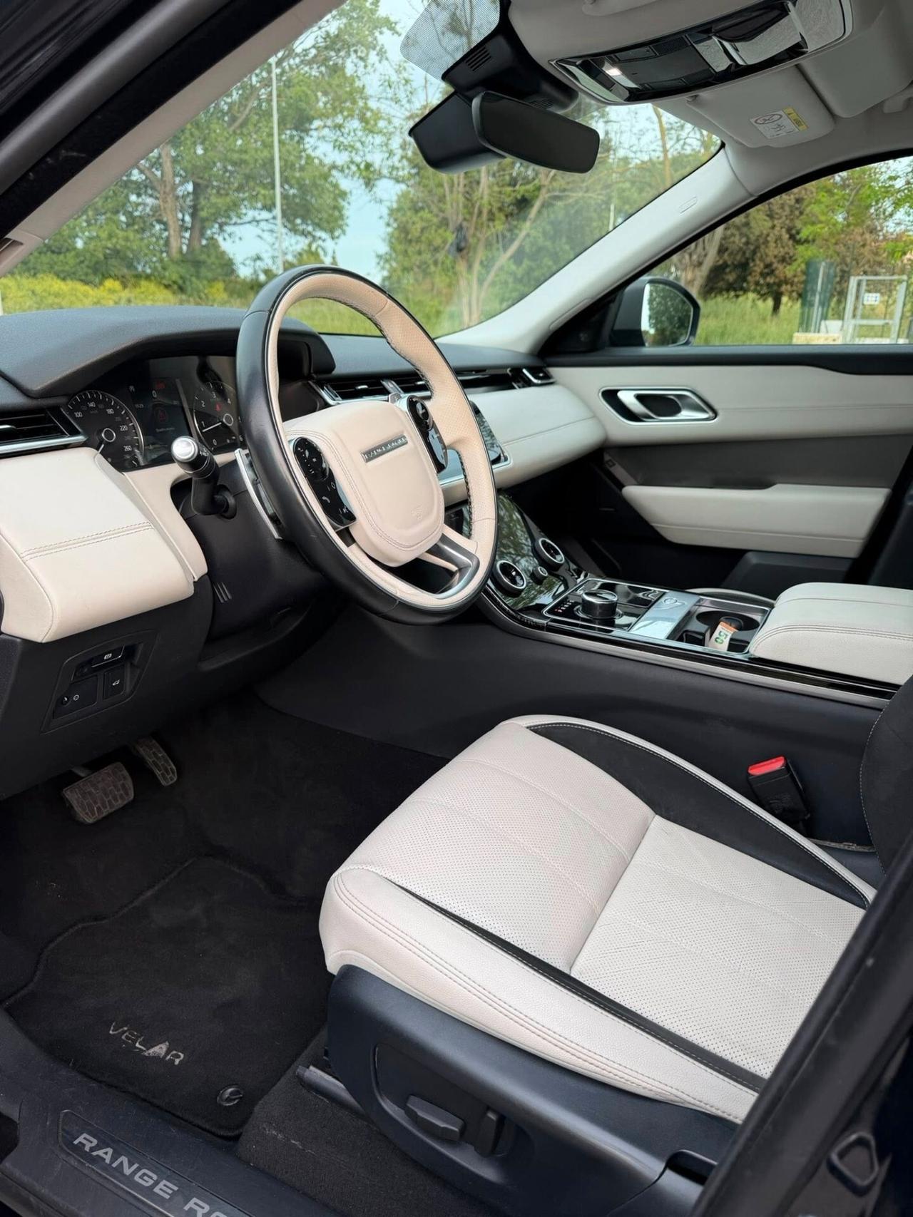 Land Rover Range Velar 2.0D I4 180 CV R-Dynamic HSE