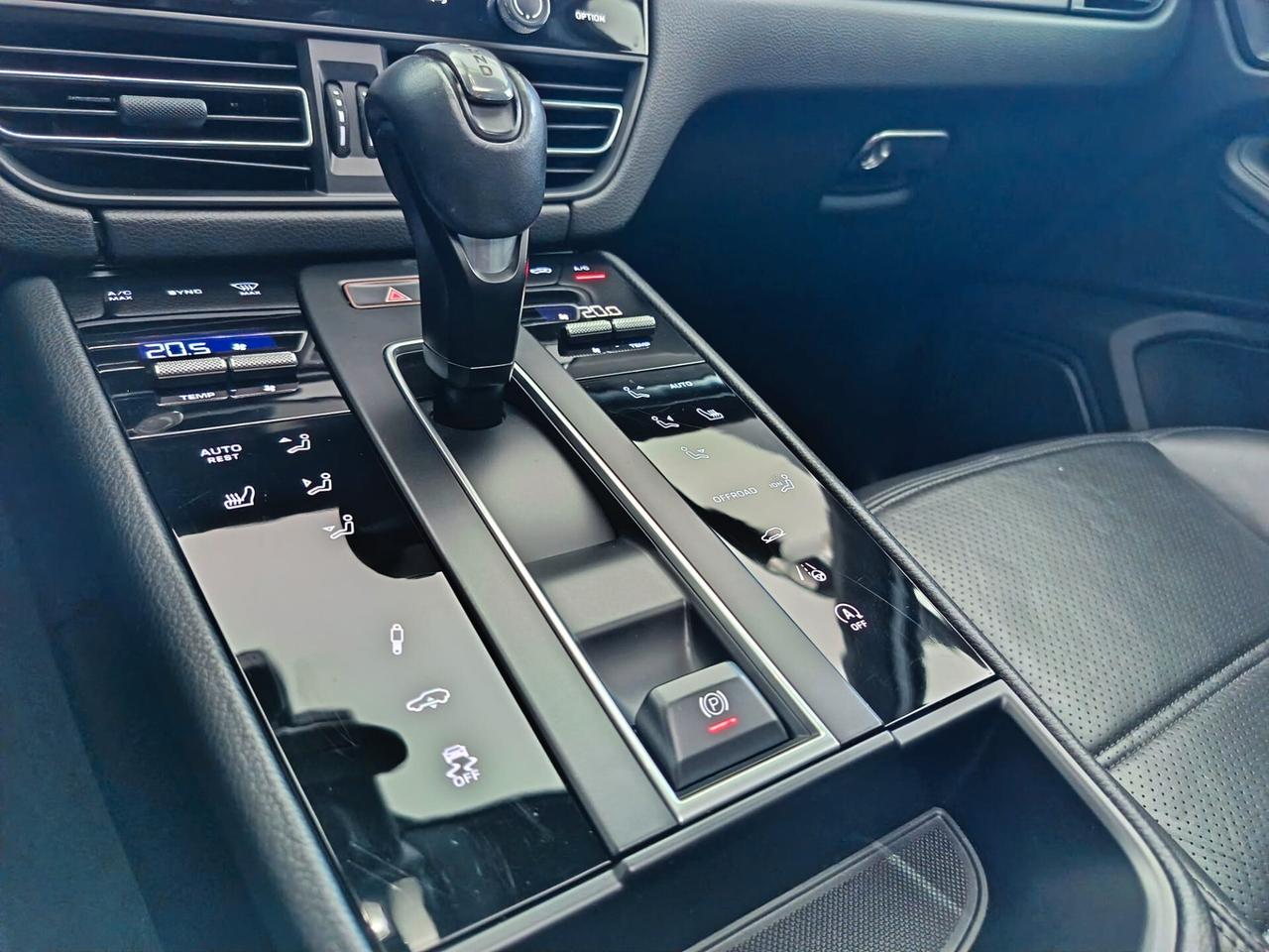 Porsche Macan 2.0 T