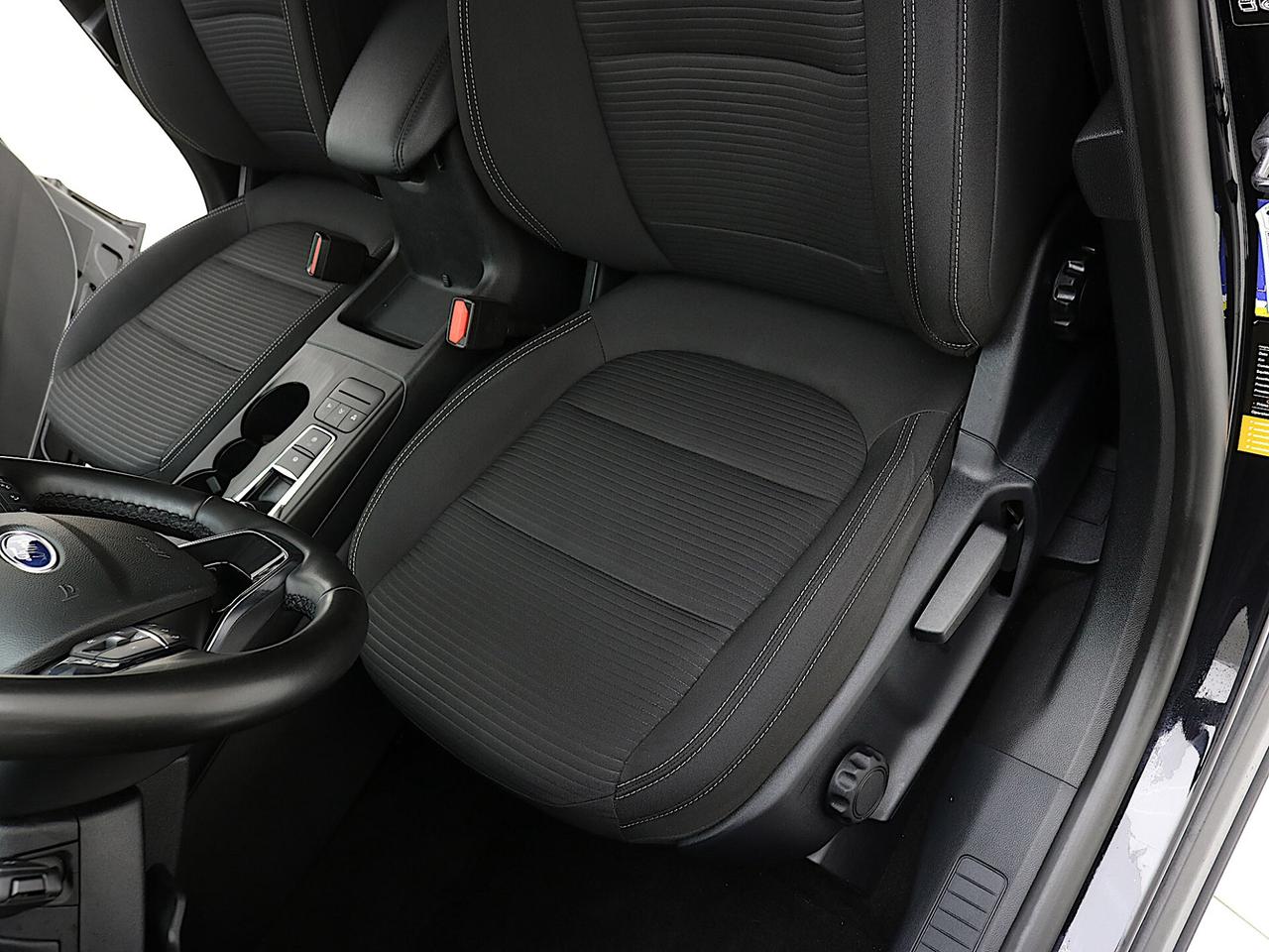 Ford Kuga 1.5 EcoBlue 120CV Auto 2WD Titanium