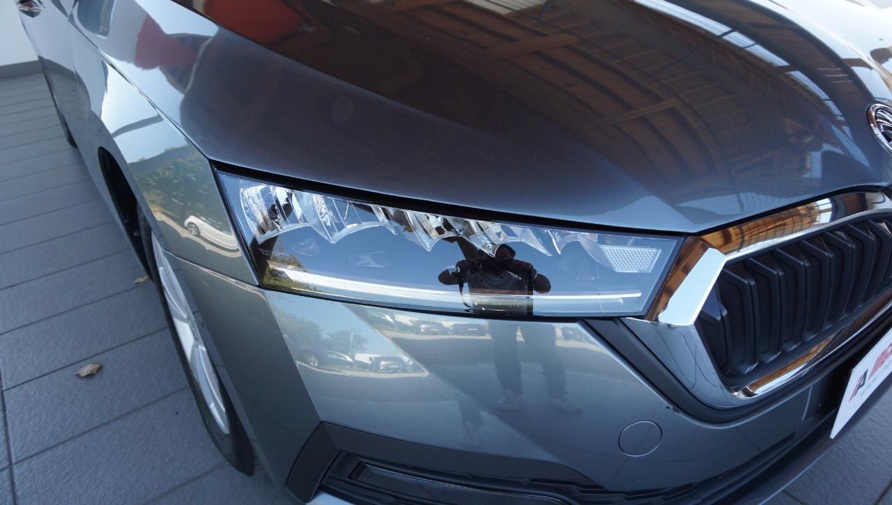 Skoda Octavia Wagon 2.0 tdi evo Executive 115cv dsg