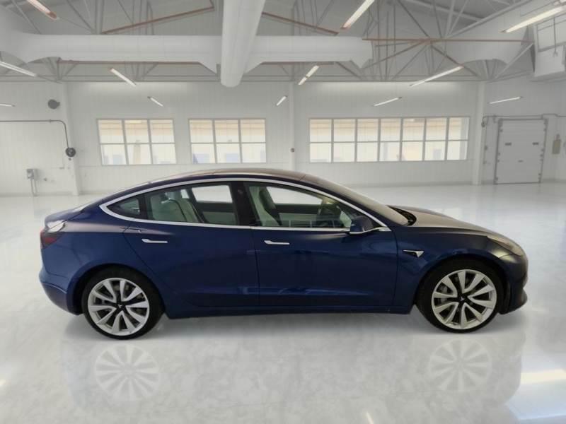 TESLA MODEL 3 75 kWh Long Range Dual Motor AWD 4 PORTE BERLINA