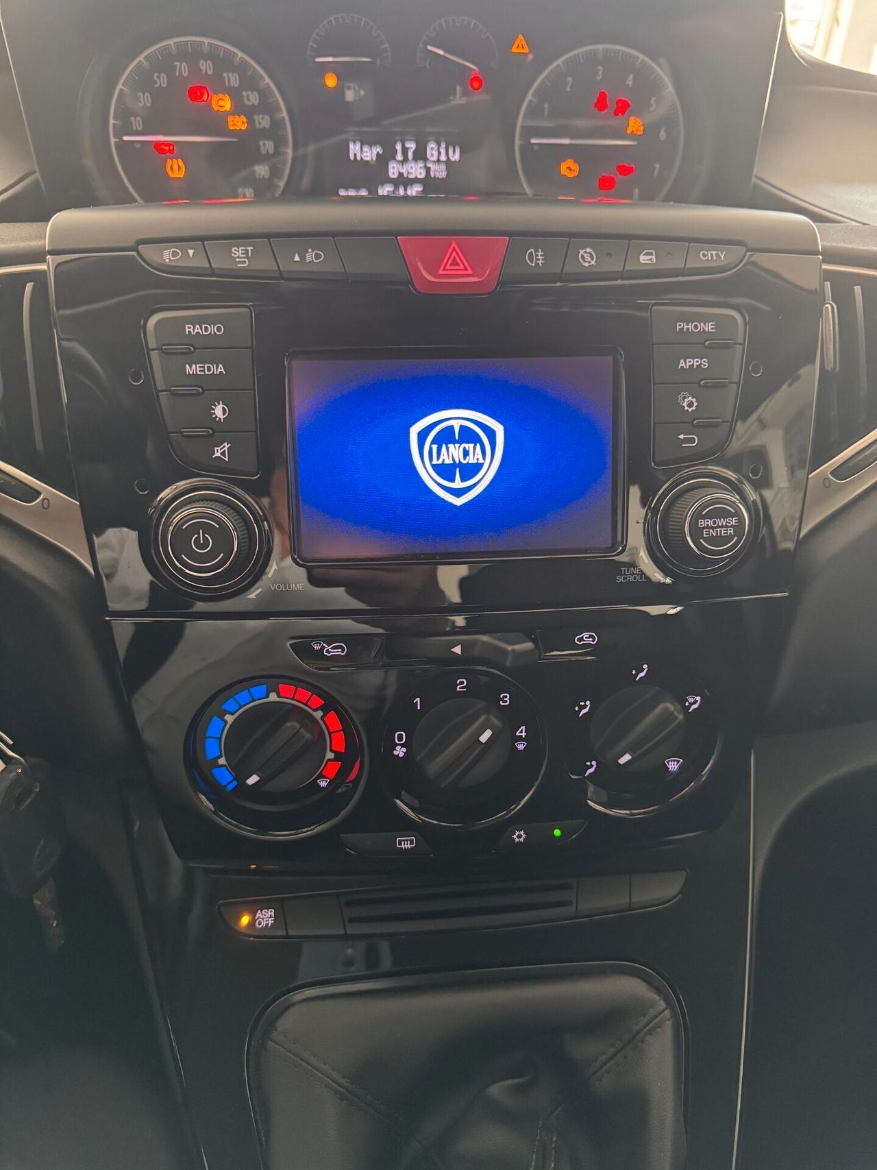 YPSILON GOLD 1.2 BZ FULL OPTIONAL
