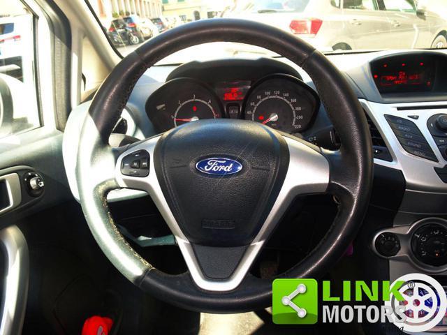 FORD Fiesta 1.4 TDCi 70CV 5 porte Titanium