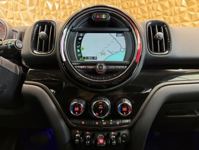 Mini Cooper D Countryman 2.0 Hype auto
